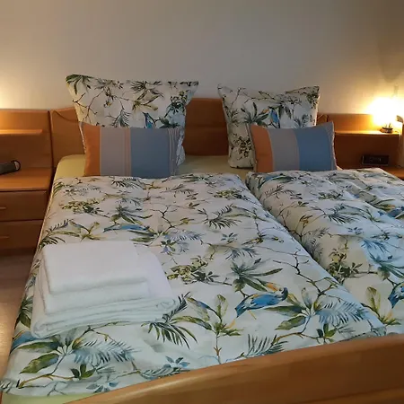 3 Am Hoevelhofer Stadtwald Hövelhof