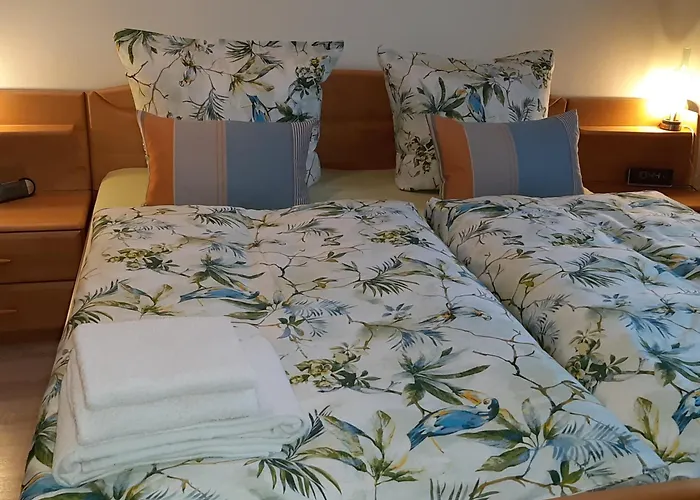 3 Am Hoevelhofer Stadtwald Hövelhof